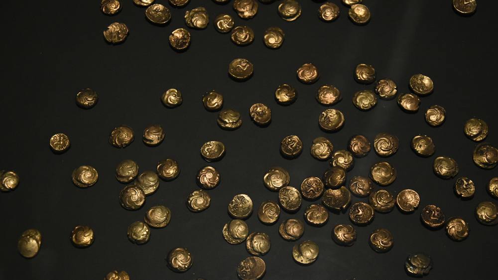 Goldstatere der Eburonen aus Vechmaal