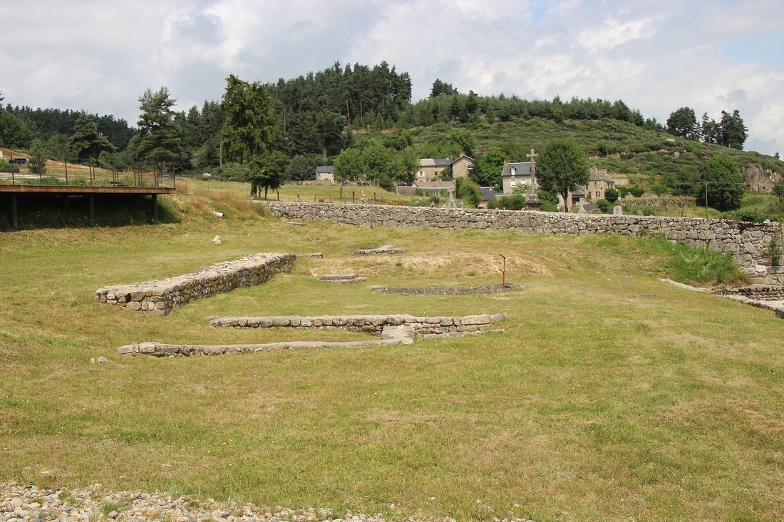 Excavated wall foundations of Roman Anderitum at Javols