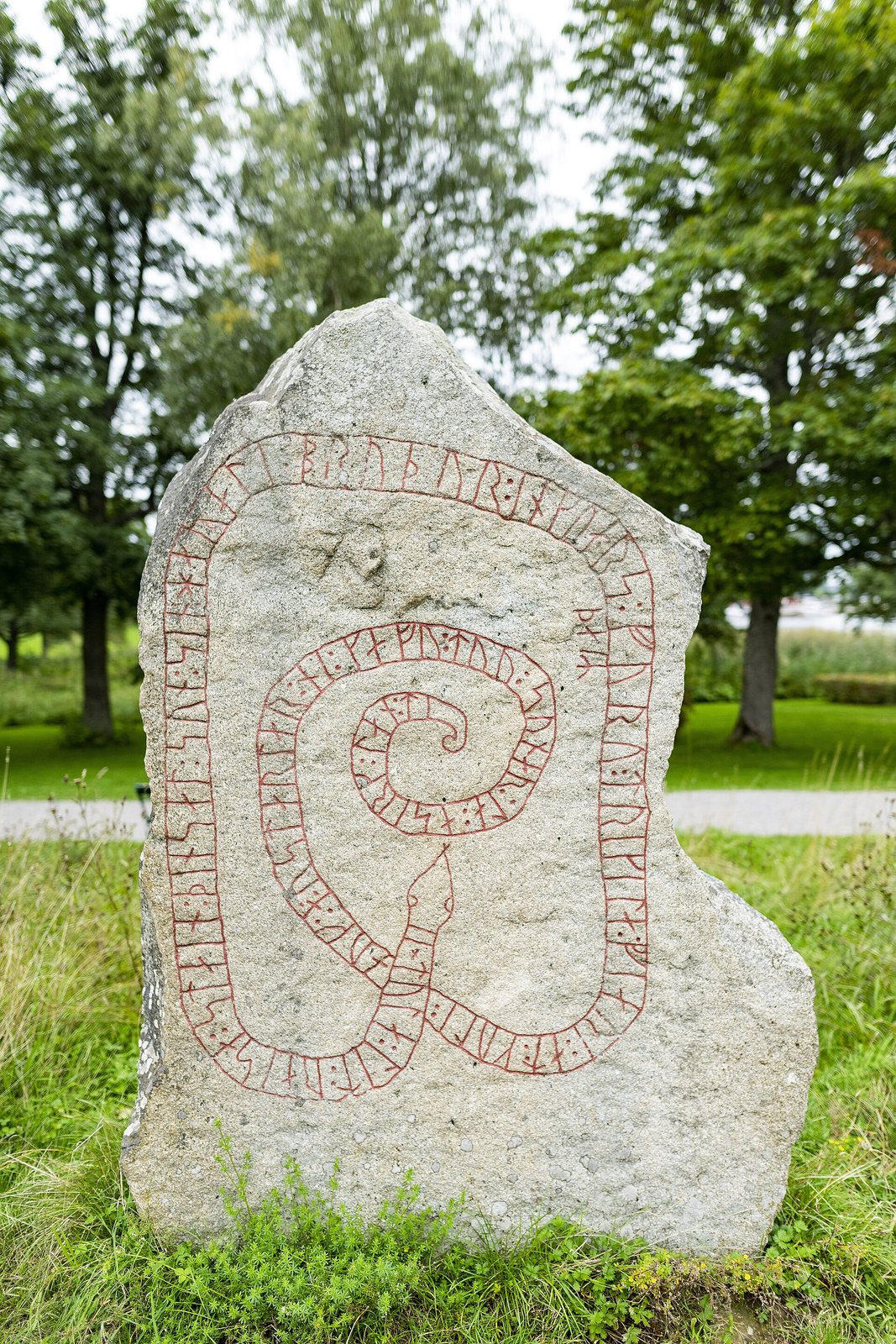 Die Ingvarsteine – Runensteine für die Männer, die mit Ingvar dem Weitgereisten nach Serkland zogen
