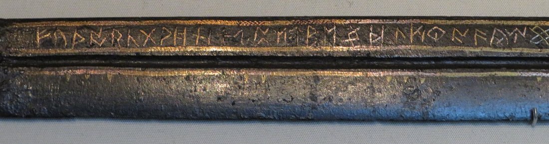 The Seax of Beagnoth with futhorc inscription