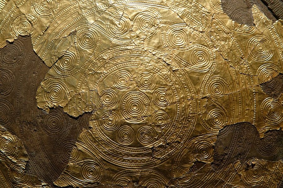 Gilded sun disc of the Trundholm sun chariot